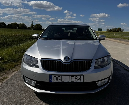 Skoda Octavia cena 59450 przebieg: 88163, rok produkcji 2016 z Głubczyce małe 137